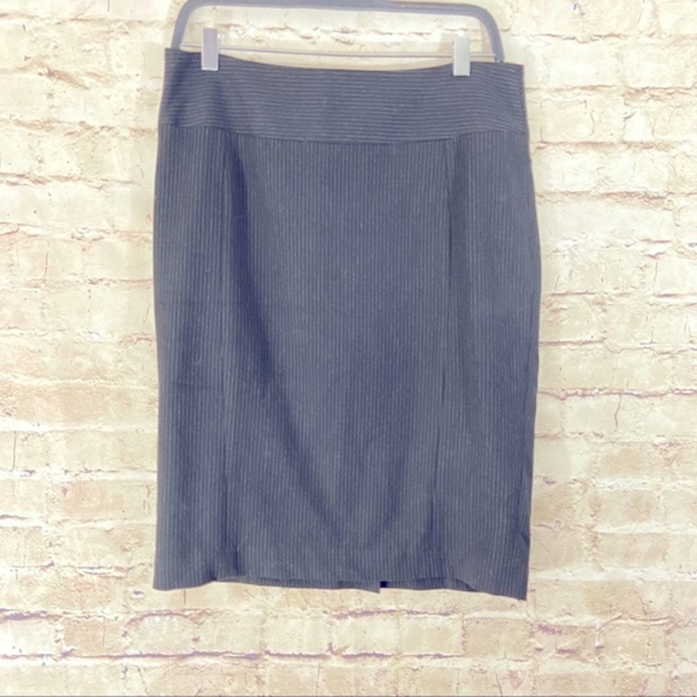 Express design studio striped pencil skirt size 6